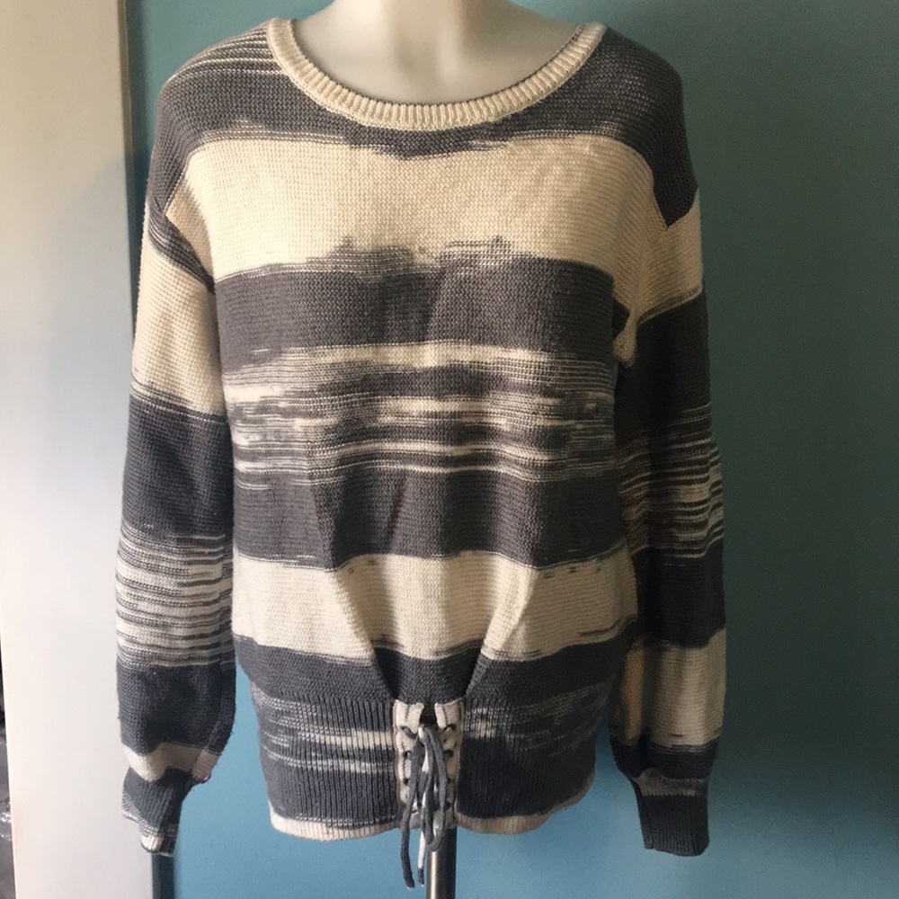New York and Company balloon style sleeve with lace up detail sweater